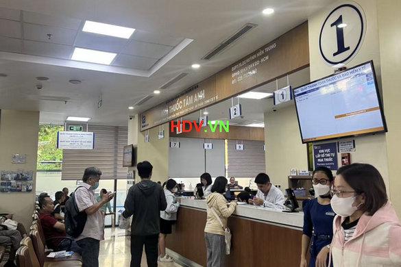 越南医院看病中越翻译：专业越南语翻译，您的健康沟通桥梁